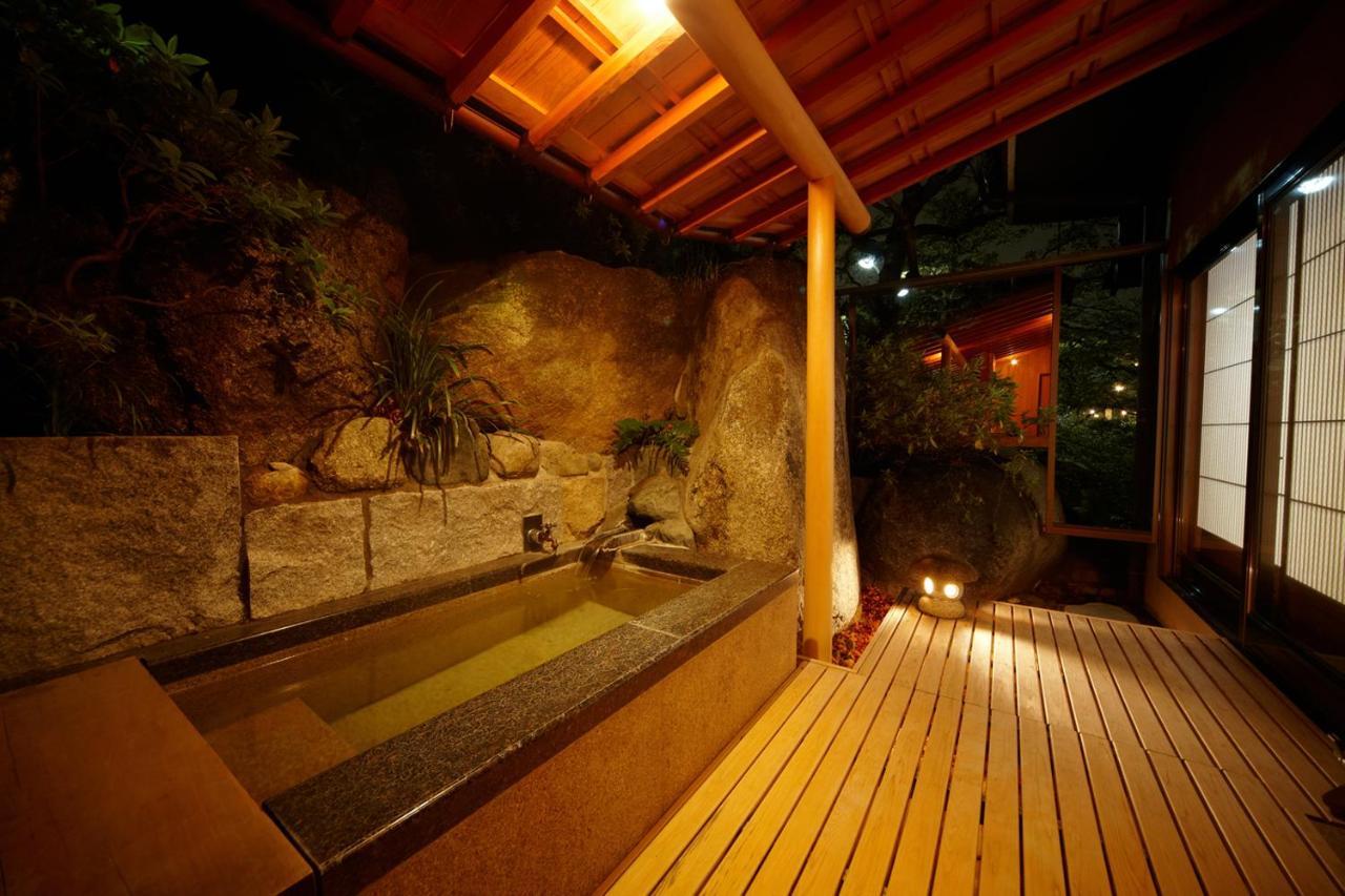 Hotel Beautiful Japanese Garden Kagetsu Fuefuki Esterno foto