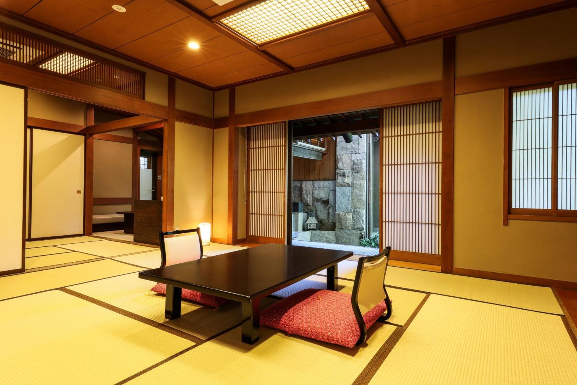 Hotel Beautiful Japanese Garden Kagetsu Fuefuki Esterno foto